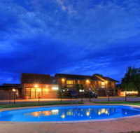 Motel Meneres - Your Accommodation