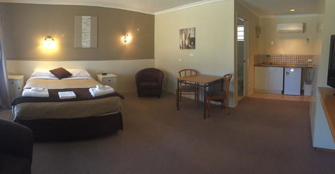 Motel Wingrove - Your Accommodation 0