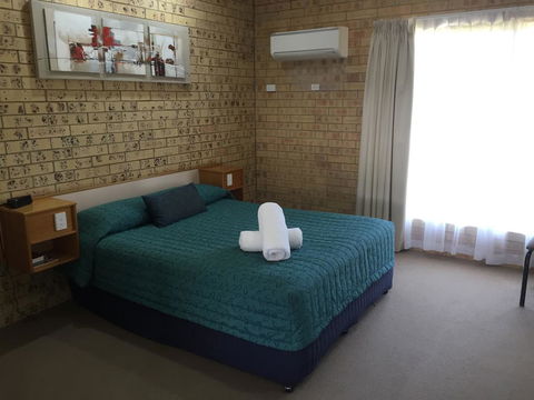 Mulga Country Motor Inn - Your Accommodation 1