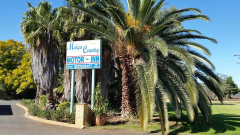 Mulga Country Motor Inn - Your Accommodation 2