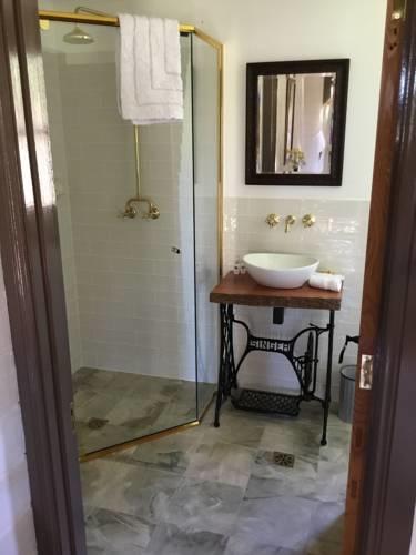 Mutton Falls - Your Accommodation 3