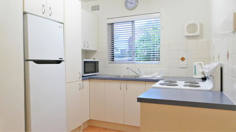 Dowler Apartments Subiaco - Your Accommodation 9