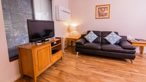Dowler Apartments Subiaco - Your Accommodation 3