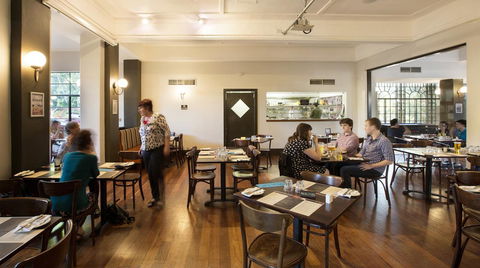 Captain Stirling Hotel - Your Accommodation 15