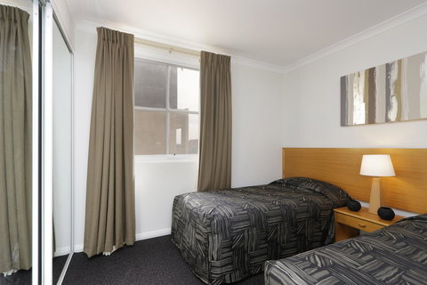 Hillarys Marina Apartment - Your Accommodation 18