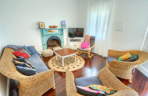 Jeffries Cottage - Your Accommodation 18