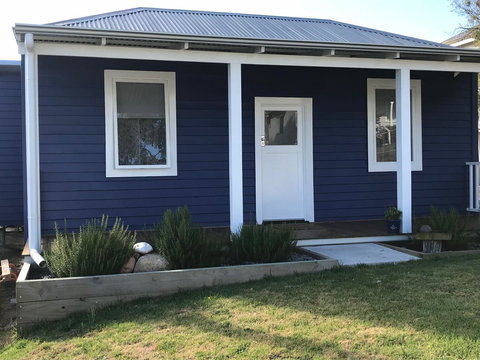 Jeffries Cottage - Your Accommodation 4