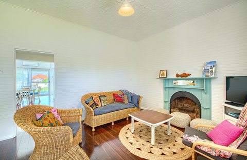 Jeffries Cottage - Your Accommodation 17