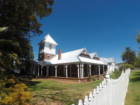 Busselton Ithaca Motel - Your Accommodation 1