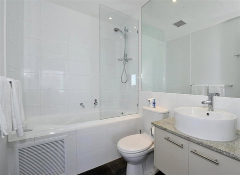 Nautica Residences Mandurah - Your Accommodation 9