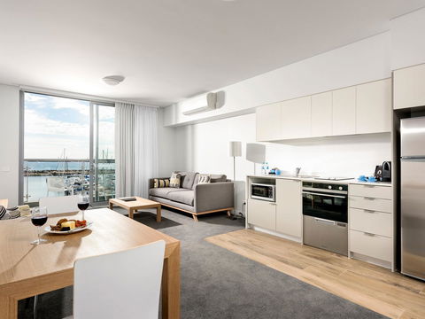 Be. Fremantle - Your Accommodation 24