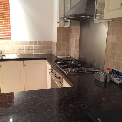 West End District Apartments - Your Accommodation 13