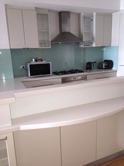 West End District Apartments - Your Accommodation 2