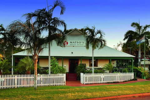 Moonlight Bay Suites - Your Accommodation 17