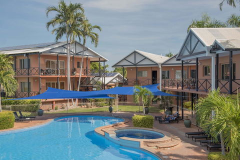 Moonlight Bay Suites - Your Accommodation 3