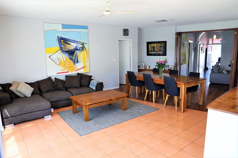 Fremantle Heritage Home For You To Enjoy! - Your Accommodation 18