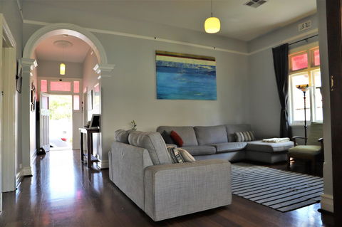 Fremantle Heritage Home For You To Enjoy! - Your Accommodation 21