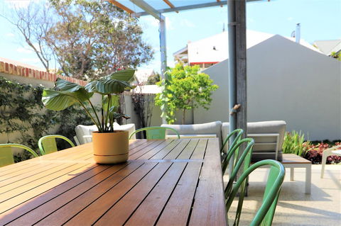 Fremantle Heritage Home For You To Enjoy! - Your Accommodation 5