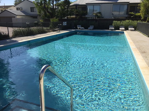 Geographe Bay Apartment - Your Accommodation 9