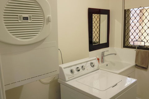 Suffolk House - Your Accommodation 16