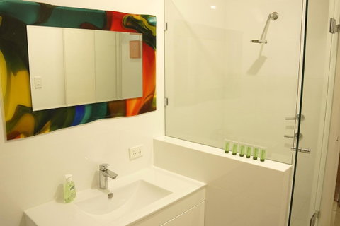 Suffolk House - Your Accommodation 14