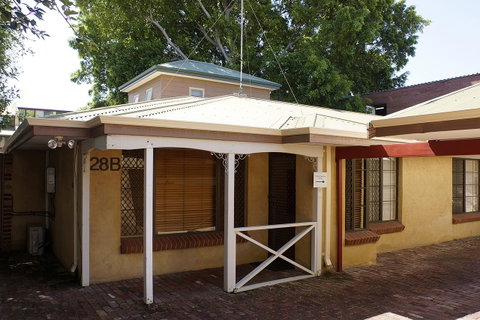 Suffolk House - Your Accommodation 3