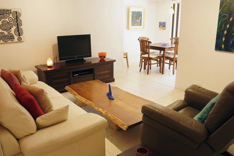 Suffolk House - Your Accommodation 7