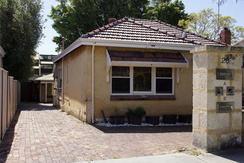 Suffolk House - Your Accommodation 2