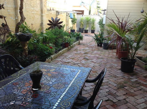 Fremantle Local Beach Studio - Your Accommodation 23