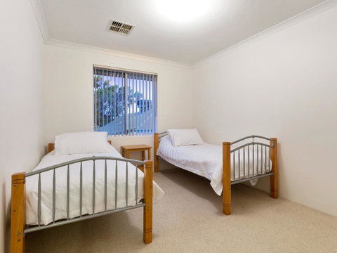 Cooper Street - Your Accommodation 19