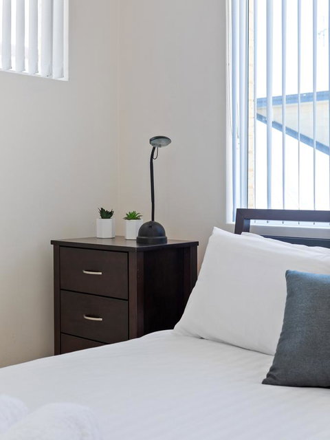Cooper Street - Your Accommodation 9
