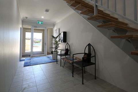 Studio Style Mindarie Marina - Your Accommodation 13