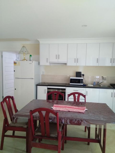 DIANELLA Budget Rooms Happy Place To Stay - Your Accommodation 8