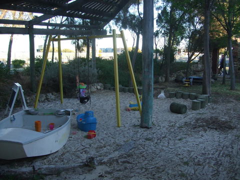 Gypsy Cottage - Your Accommodation 14