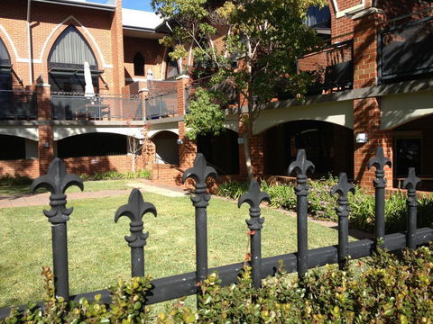 Cloisters - Your Accommodation 20