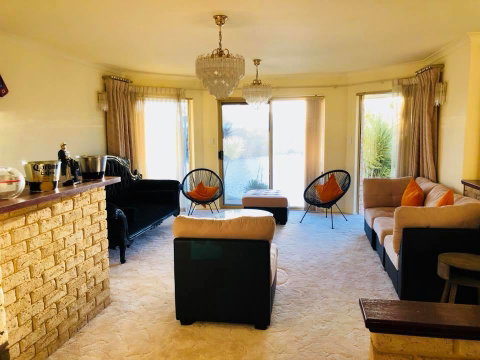 LA ANCHOR ON THE CANALS (MANDURAH) - Your Accommodation 1