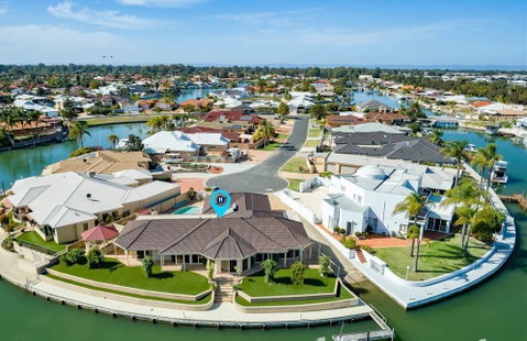 LA ANCHOR ON THE CANALS (MANDURAH) - Your Accommodation 0