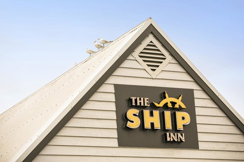Nightcap At The Ship Inn - Your Accommodation 37