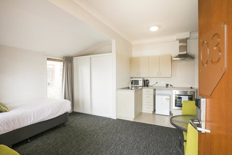 Nightcap At The Ship Inn - Your Accommodation 32