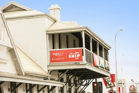 Nightcap At The Ship Inn - Your Accommodation 38