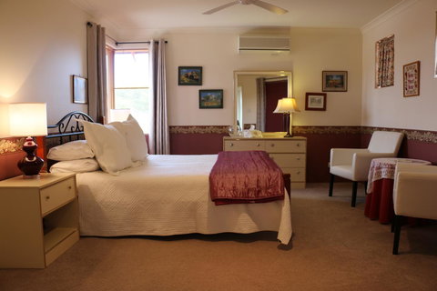 Crossland House - Your Accommodation 16