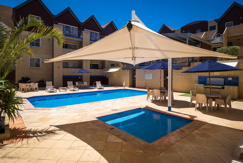 Hillarys Harbour Resort - Your Accommodation 2