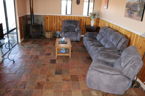 Kendenup Cottages And Lodge - Your Accommodation 14