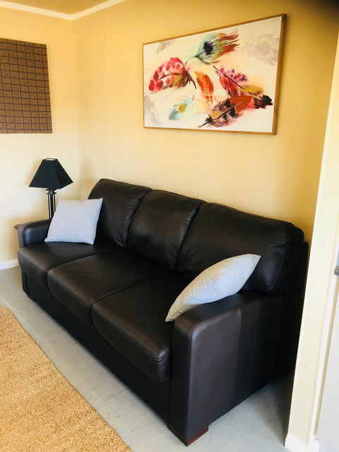 Kendenup Cottages And Lodge - Your Accommodation 8