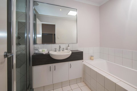 Rooftop Margaret River - Your Accommodation 9