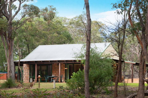 Yelverton Brook Conservation Sanctuary - Your Accommodation 31