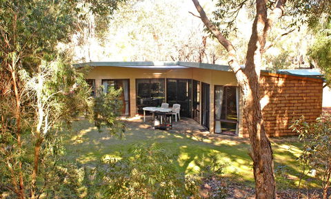 Yelverton Brook Conservation Sanctuary - Your Accommodation 6
