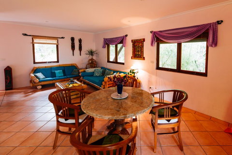Riveresque - Your Accommodation 4