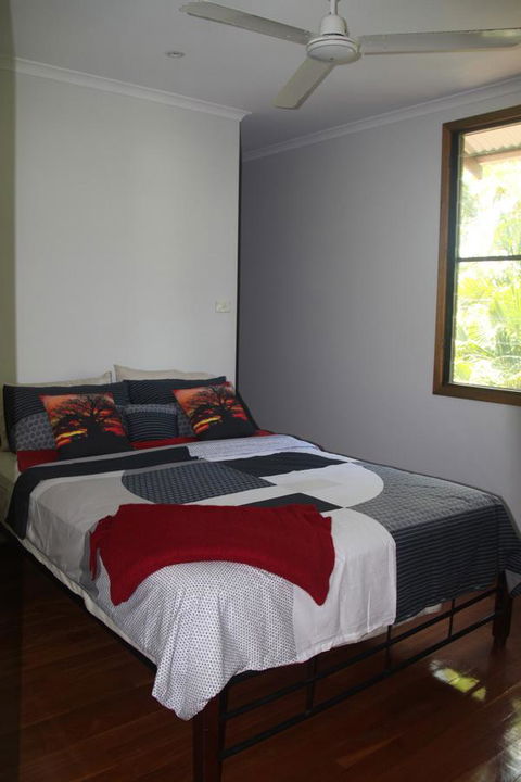 Beach House On Fox - Your Accommodation 6