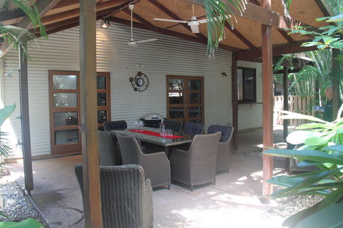 Beach House On Fox - Your Accommodation 23